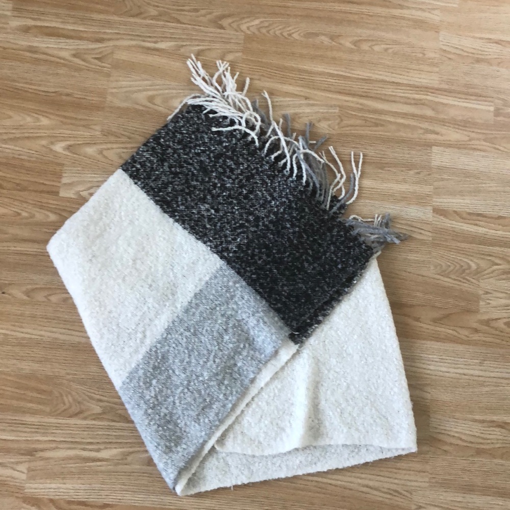 Cozy Blanket Scarf